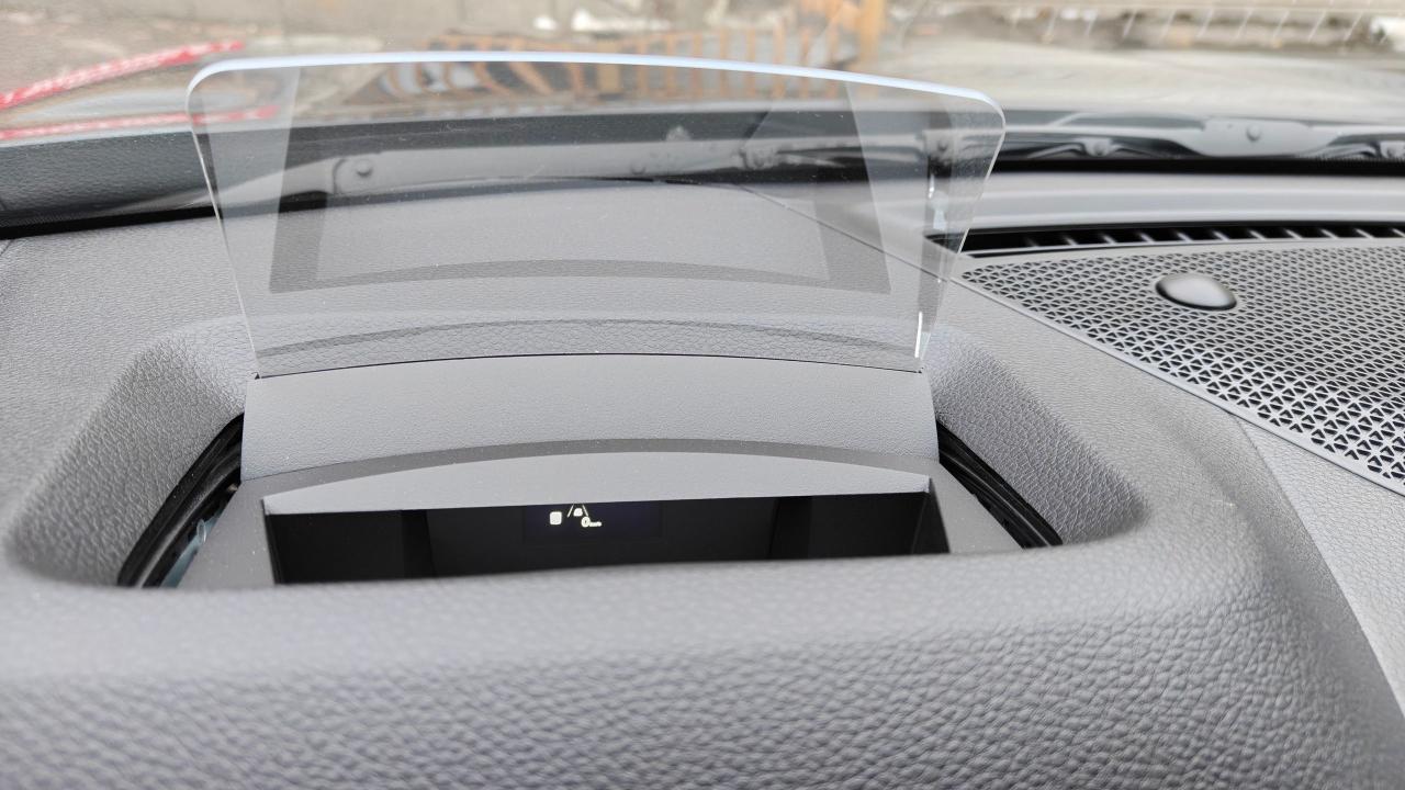 2024 Kia Seltos SX - Photo #31