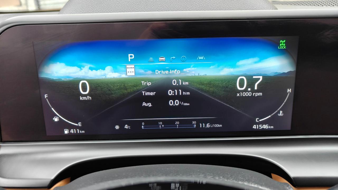 2024 Kia Seltos SX Photo