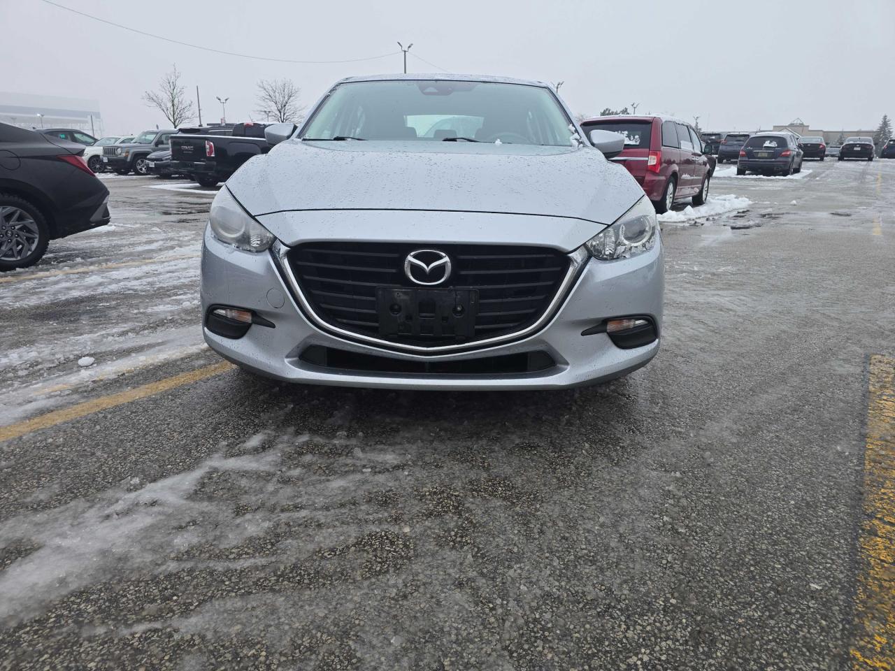 2018 Mazda MAZDA3 GX Back up Camera | Bluetooth | Great Service Photo4