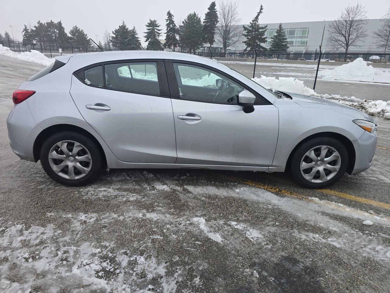 2018 Mazda MAZDA3 GX Back up Camera | Bluetooth | Great Service Photo