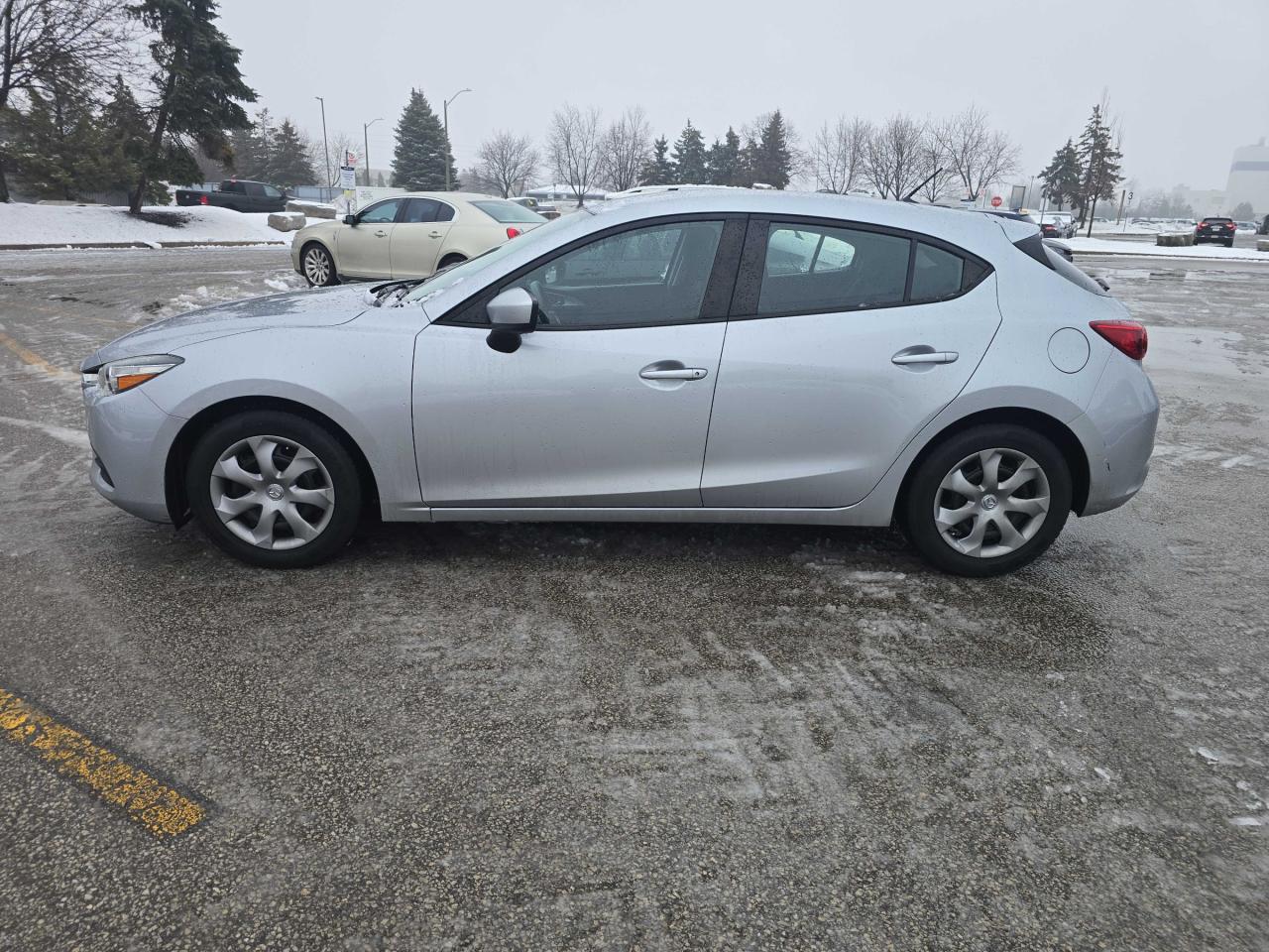 2018 Mazda MAZDA3 GX Back up Camera | Bluetooth | Great Service Photo