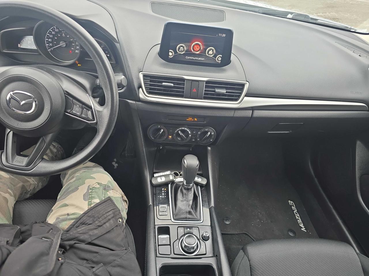 2018 Mazda MAZDA3 GX Back up Camera | Bluetooth | Great Service Photo