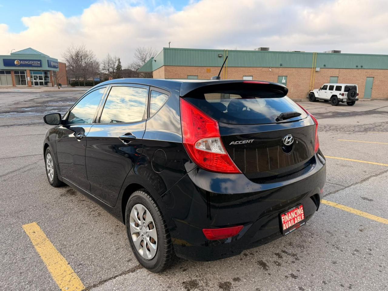 2016 Hyundai Accent GL Photo