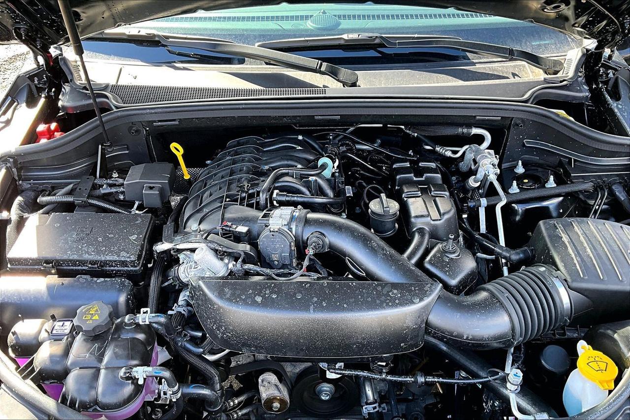 2026 Dodge Durango GT PLUS AWD | Leather | Sunroof | Blacktop | 7PASS Photo