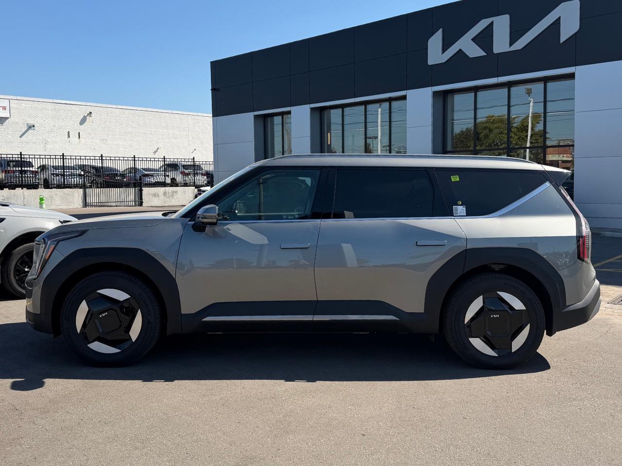 2026 Kia EV9 Land AWD Photo