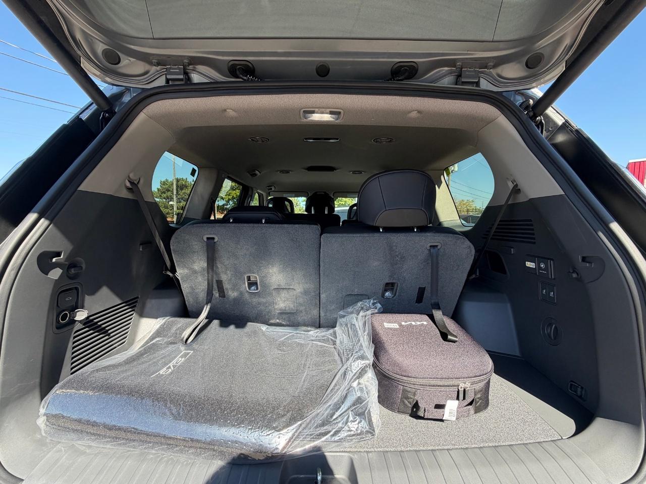 2026 Kia EV9 Land AWD Photo