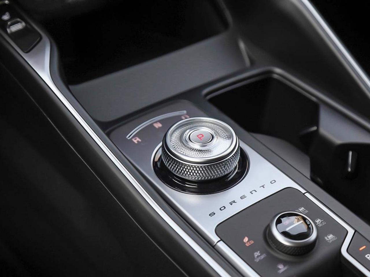 2026 Kia Sorento PHEV LX AWD Photo