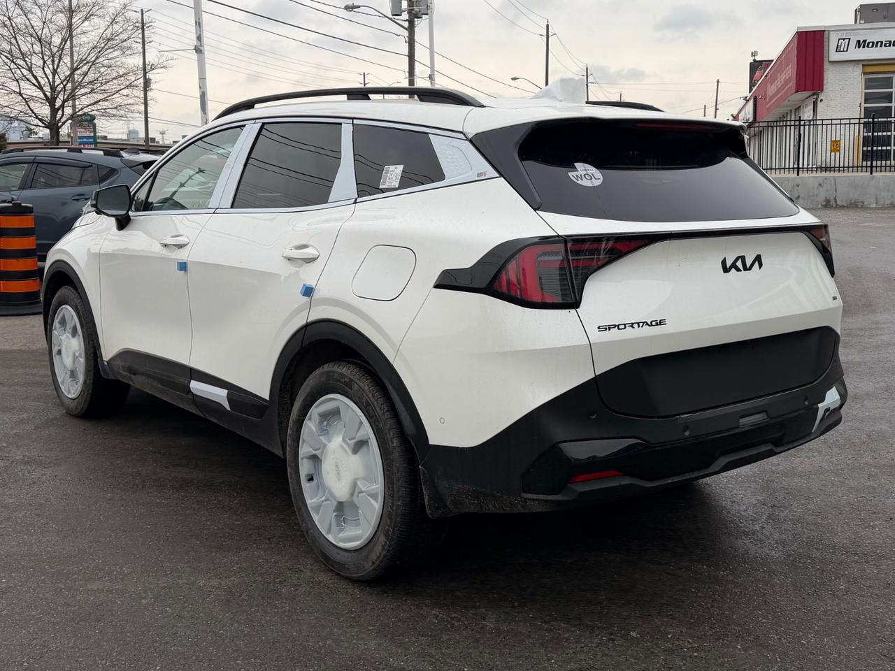 2026 Kia Sportage X-line Limited Photo2