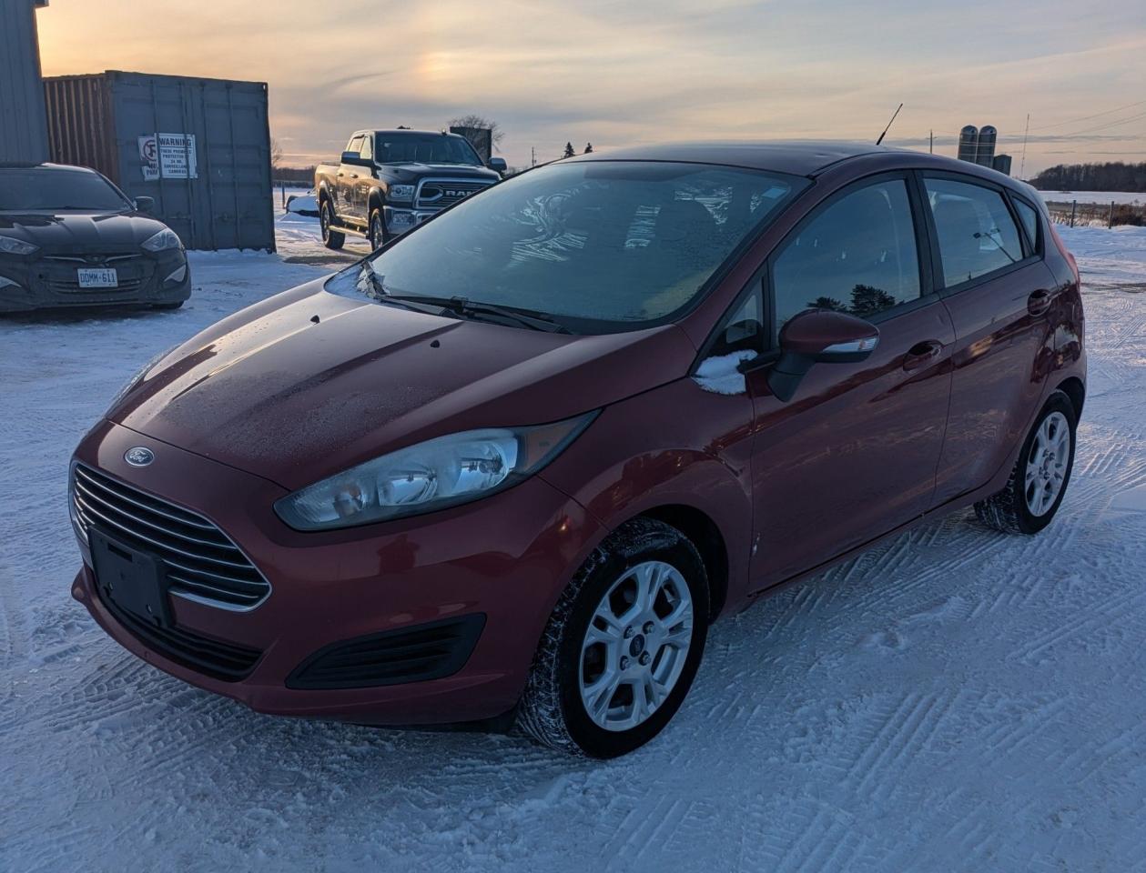 Used 2015 Ford Fiesta 5dr HB SE for sale in Belmont, ON