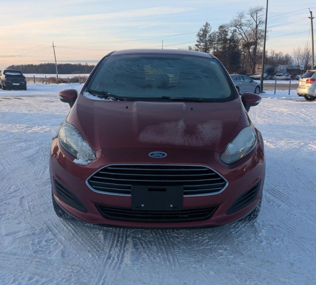 2015 Ford Fiesta 5dr HB SE Photo
