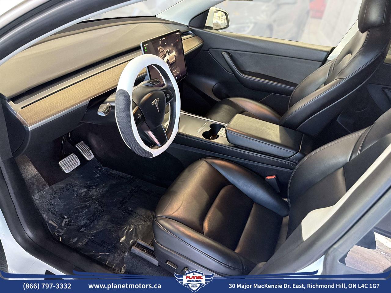 2022 Tesla Model Y LONG RANGE Photo