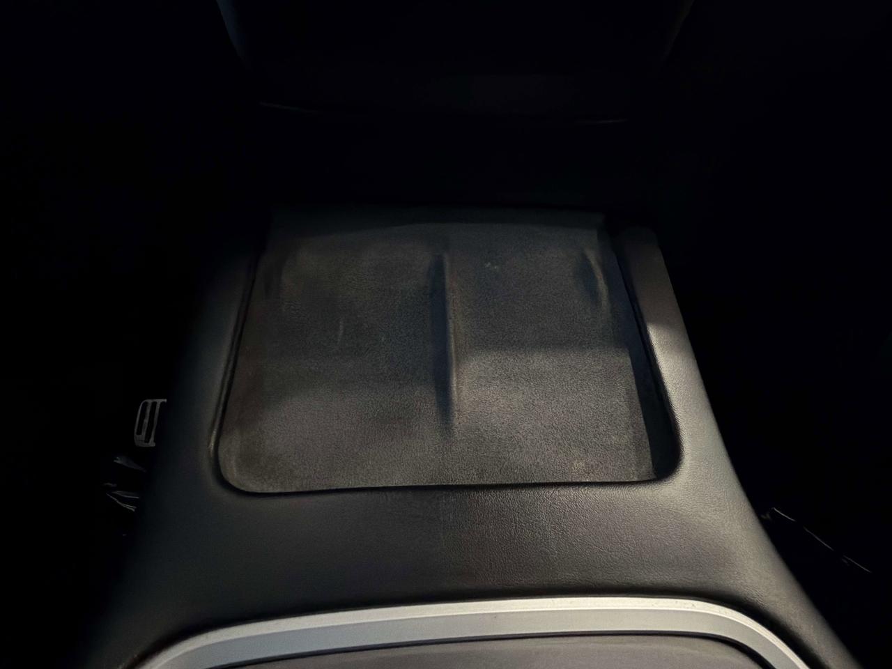 2022 Tesla Model Y LONG RANGE Photo