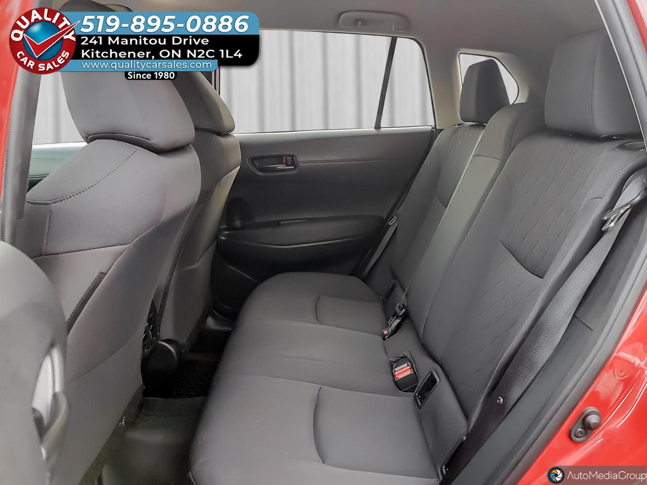 2023 Toyota Corolla Cross LE AWD *HEATED SEATS* Photo