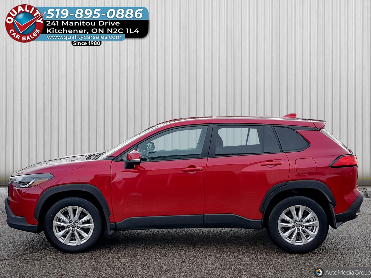 2023 Toyota Corolla Cross LE AWD *HEATED SEATS* Photo