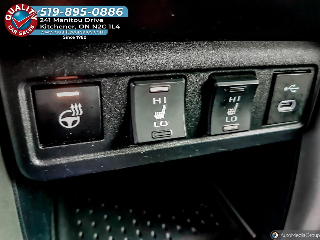 2023 Toyota Corolla Cross LE AWD *HEATED SEATS* Photo