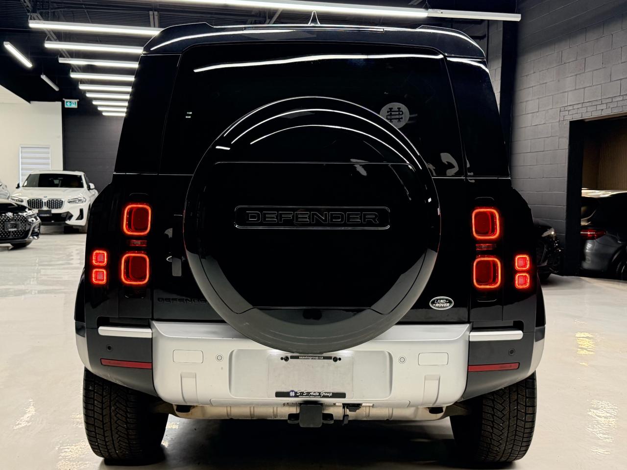 2022 Land Rover Defender 110S|NAV|360CAM|BSM|LANE DEP|MERIDIAN SOUND| Photo