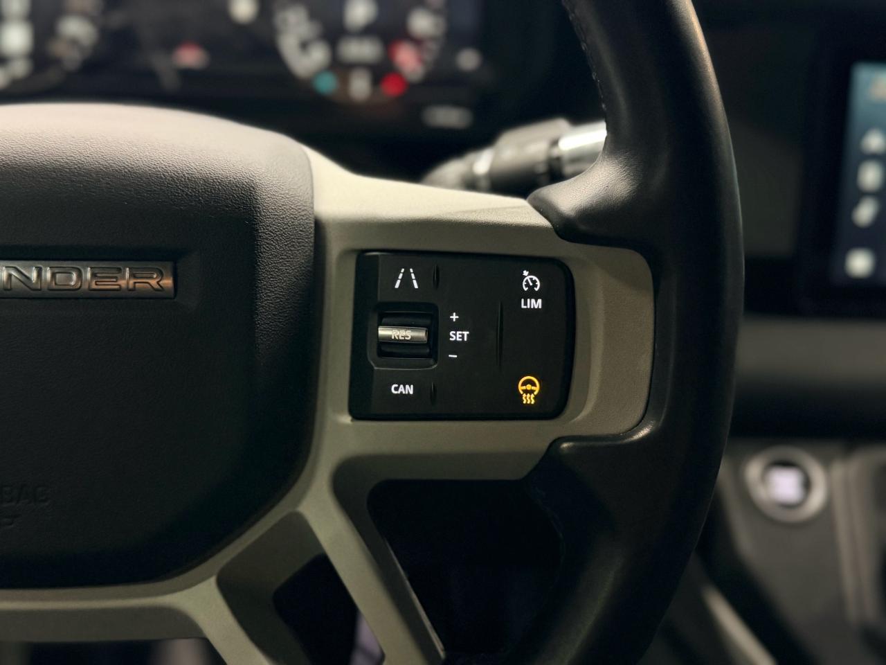 2022 Land Rover Defender 110S|NAV|360CAM|BSM|LANE DEP|MERIDIAN SOUND| Photo