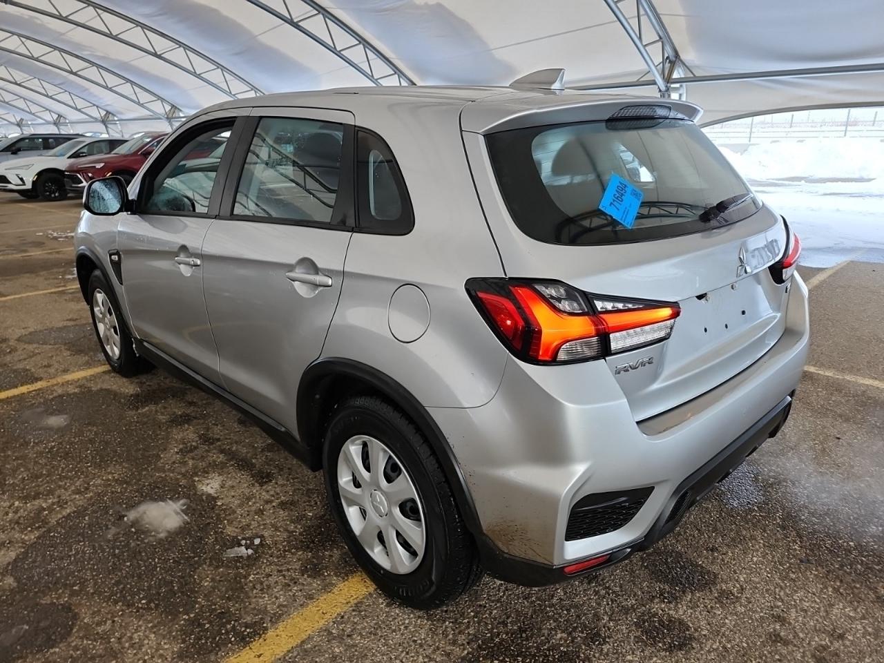 2024 Mitsubishi RVR ES Photo