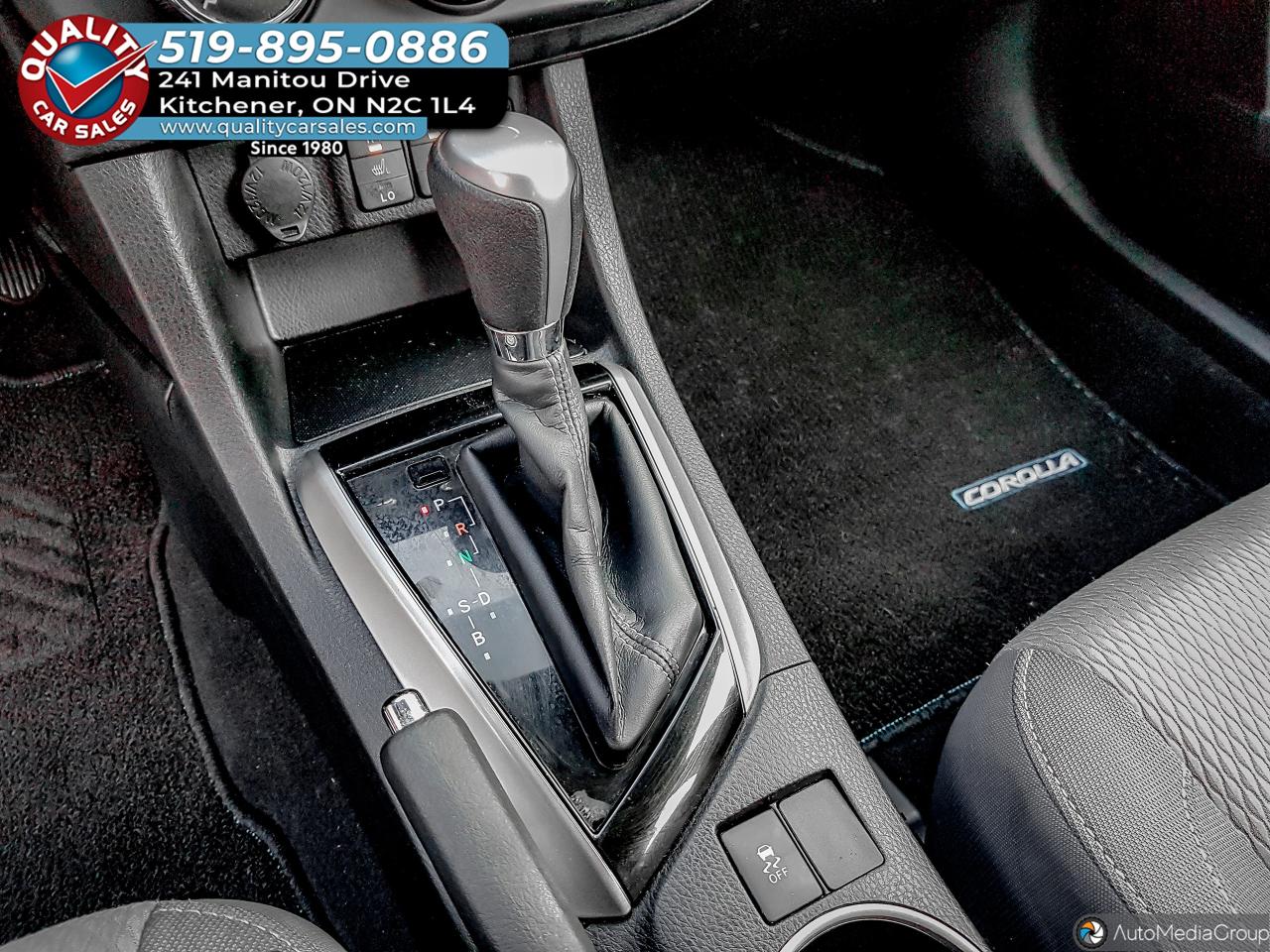 2015 Toyota Corolla LE *HEATED SEATS* Photo