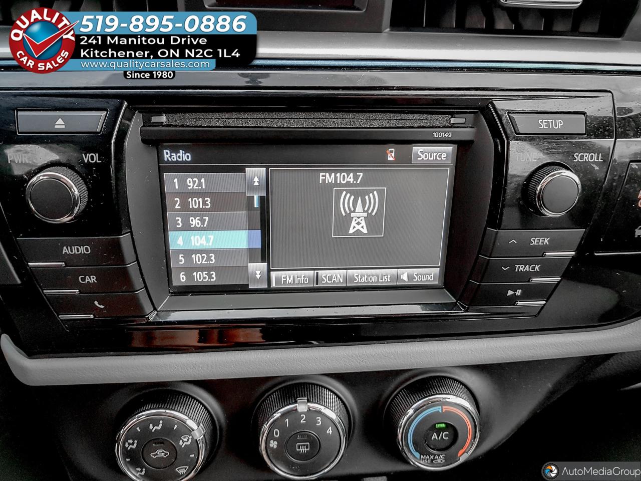 2015 Toyota Corolla LE *HEATED SEATS* Photo