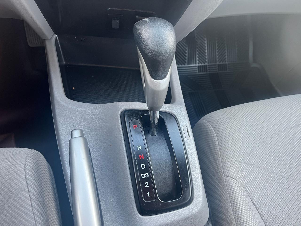 2012 Honda Civic 4dr Auto LX Photo