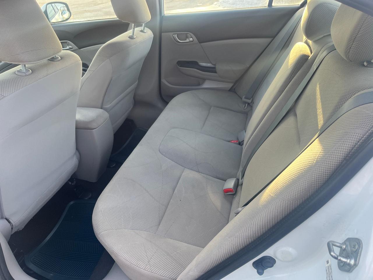 2012 Honda Civic 4dr Auto LX Photo