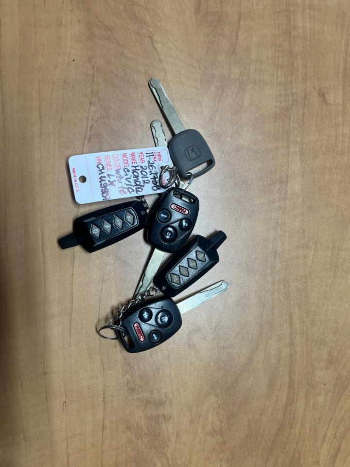 2012 Honda Civic 4dr Auto LX Photo