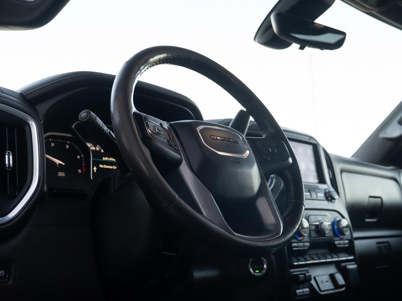 2020 GMC Sierra 3500 Denali Dually Photo12