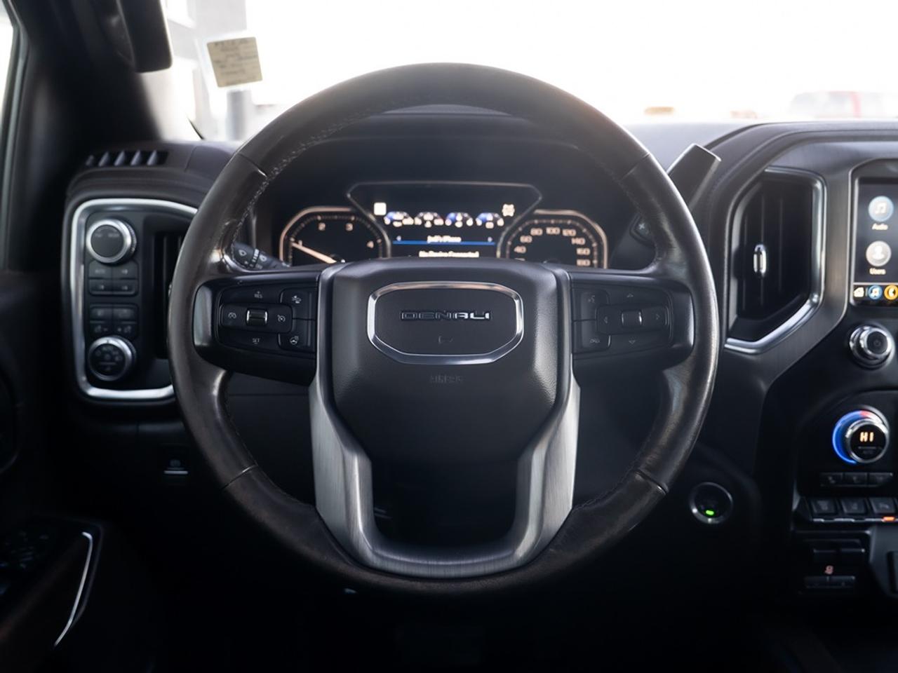 2020 GMC Sierra 3500 Denali Dually Photo8