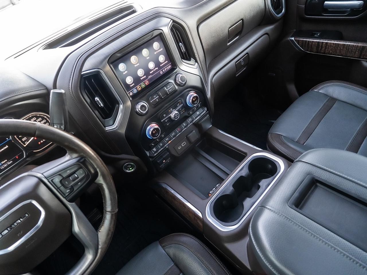 2020 GMC Sierra 3500 Denali Dually Photo14