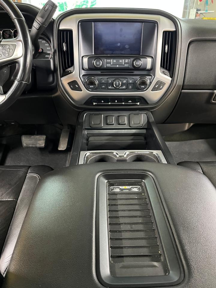 2016 GMC Sierra 1500 4WD DOUBLE CAB SLT 4X4 5.3 LTR V8 Photo