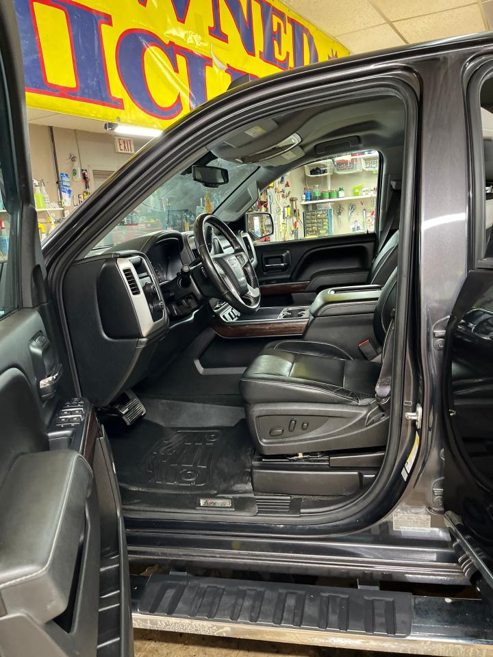 2016 GMC Sierra 1500 4WD DOUBLE CAB SLT 4X4 5.3 LTR V8 Photo