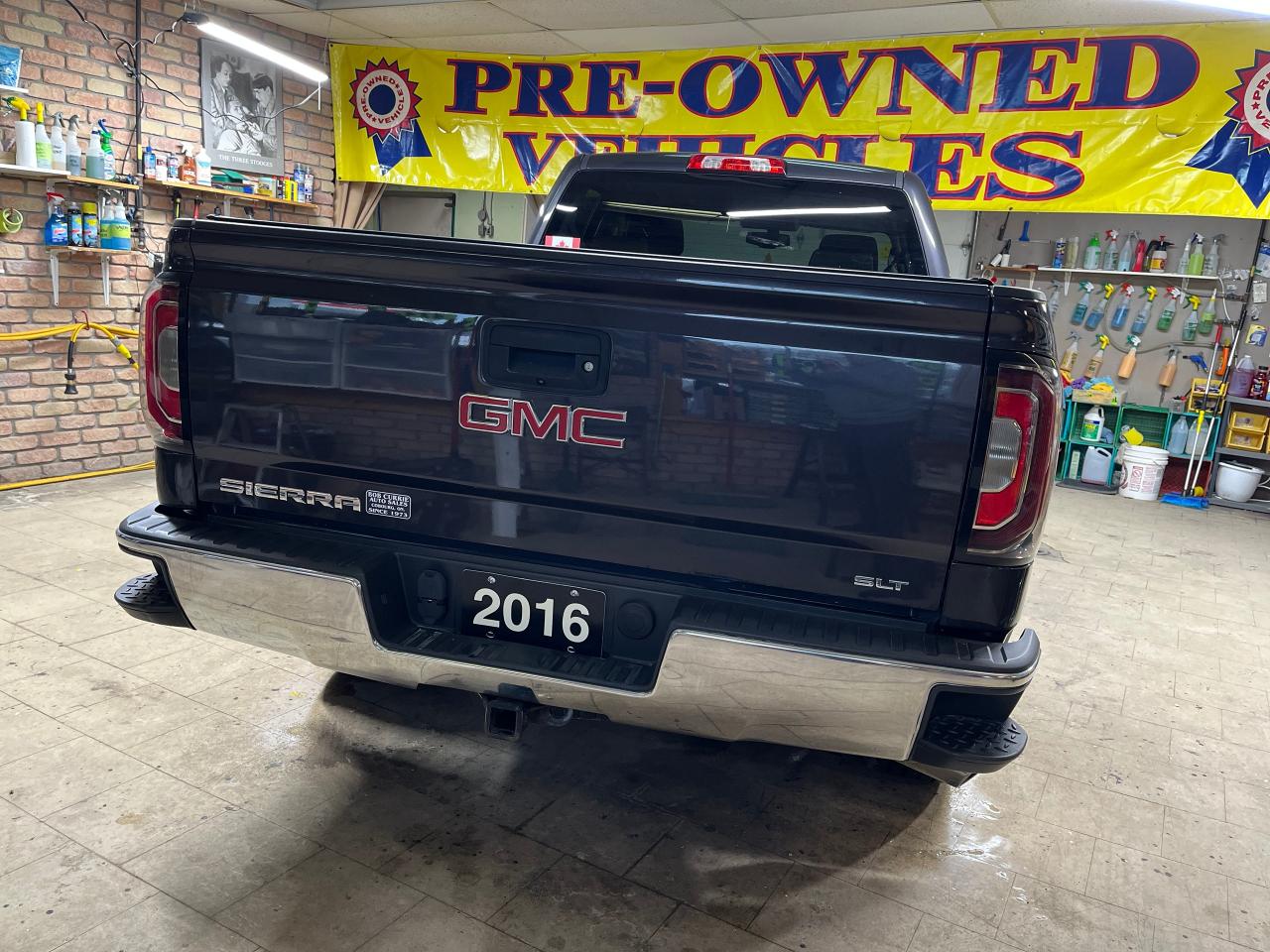 2016 GMC Sierra 1500 4WD DOUBLE CAB SLT 4X4 5.3 LTR V8 Photo3