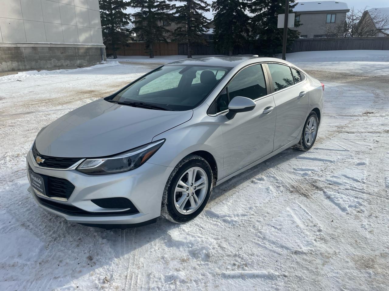 2017 Chevrolet Cruze LT - Photo #1