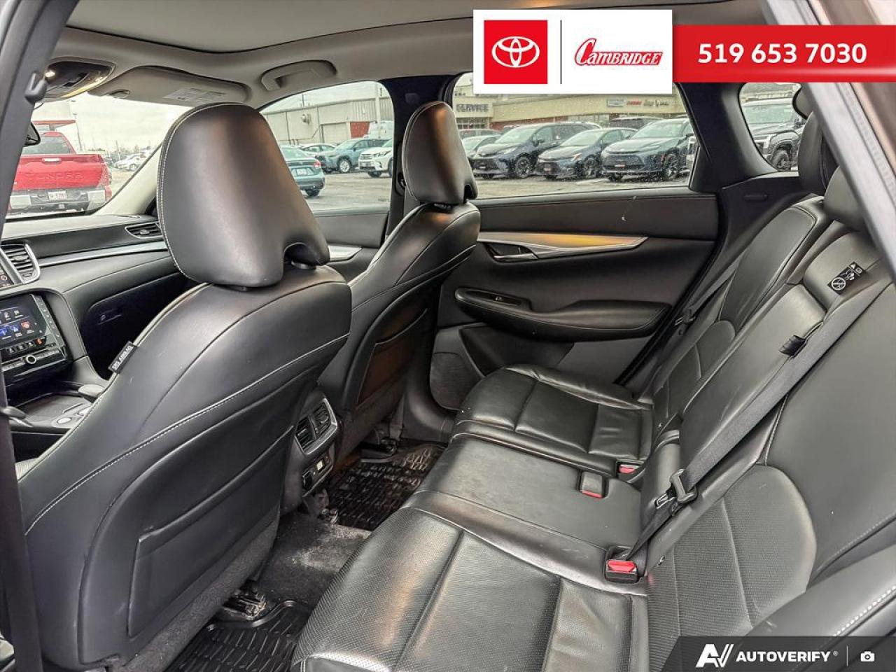 2019 Infiniti QX50 ESSENTIAL Photo