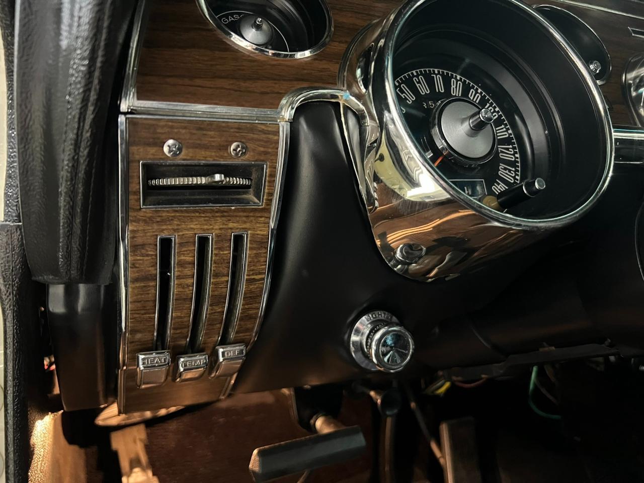 1968 Ford Mustang Shelby GT500 | 428 CI V8 | Holley 4 Barrel Carburetor | Photo