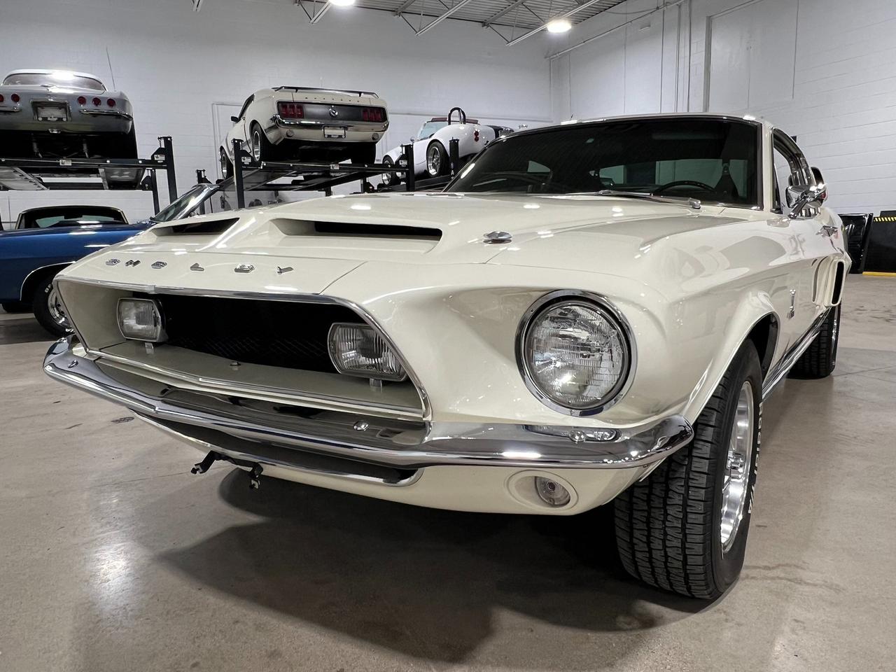 1968 Ford Mustang Shelby GT500 | 428 CI V8 | Holley 4 Barrel Carburetor | Photo4