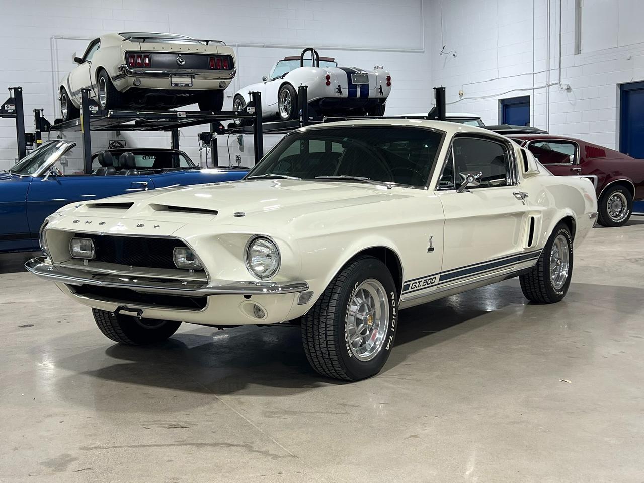 1968 Ford Mustang Shelby GT500 | 428 CI V8 | Holley 4 Barrel Carburetor | Photo