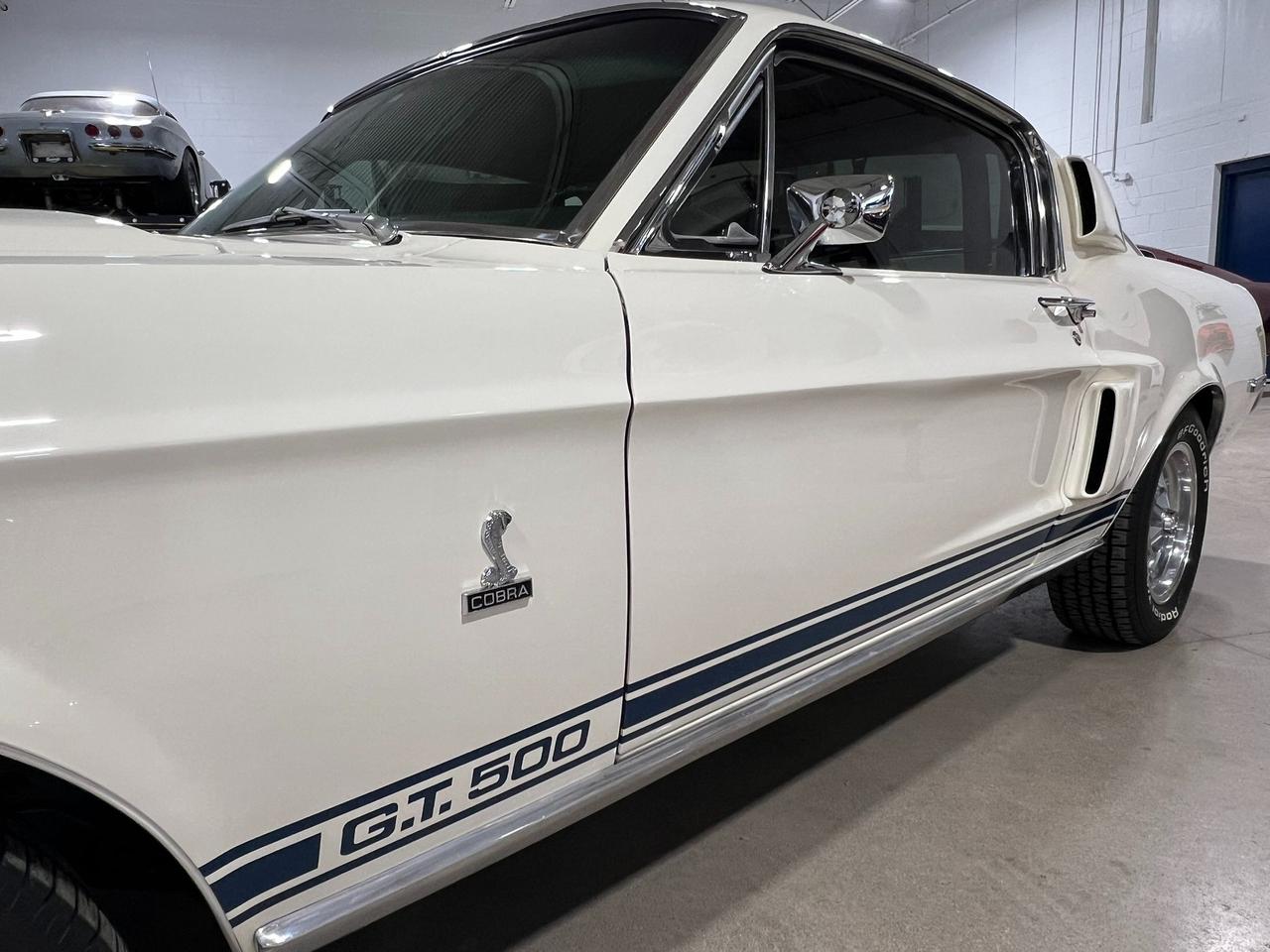 1968 Ford Mustang Shelby GT500 | 428 CI V8 | Holley 4 Barrel Carburetor | Photo