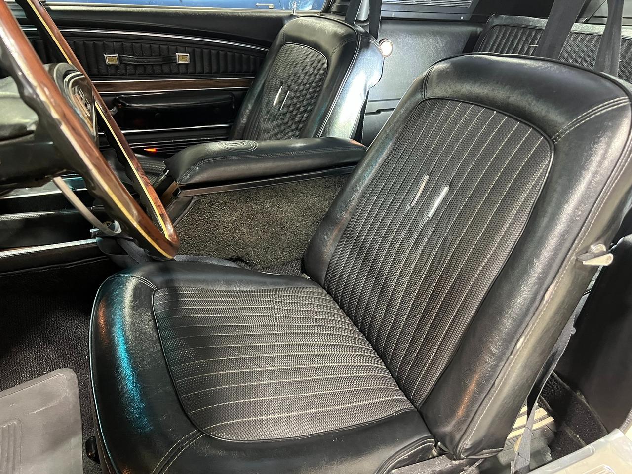 1968 Ford Mustang Shelby GT500 | 428 CI V8 | Holley 4 Barrel Carburetor | Photo