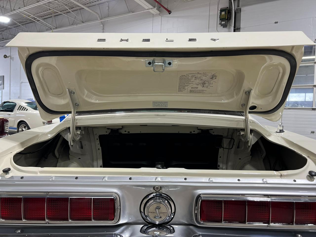 1968 Ford Mustang Shelby GT500 | 428 CI V8 | Holley 4 Barrel Carburetor | Photo