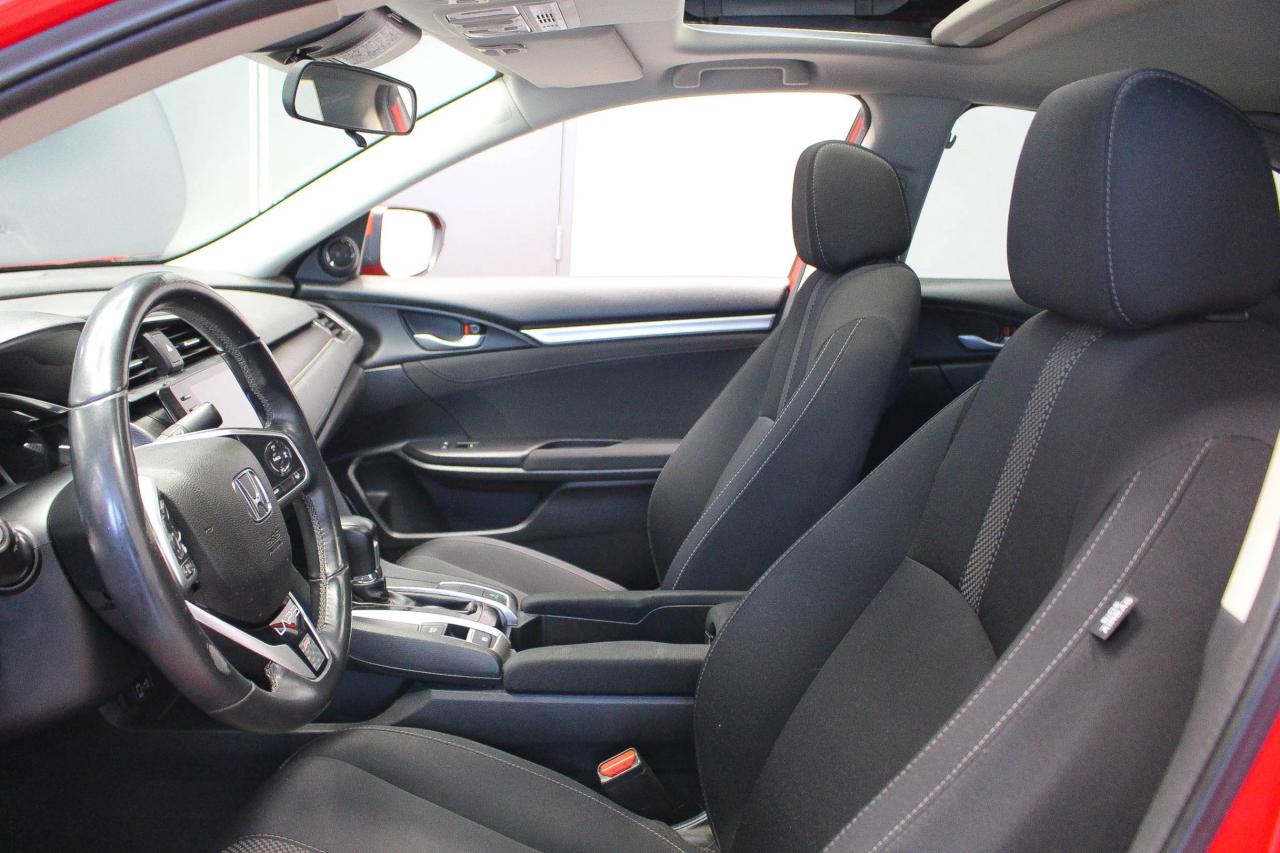2019 Honda Civic EX HEATED FRONT SEATS - CLOTH UPHOLSTERY - REARVIEW CAMERA Photo