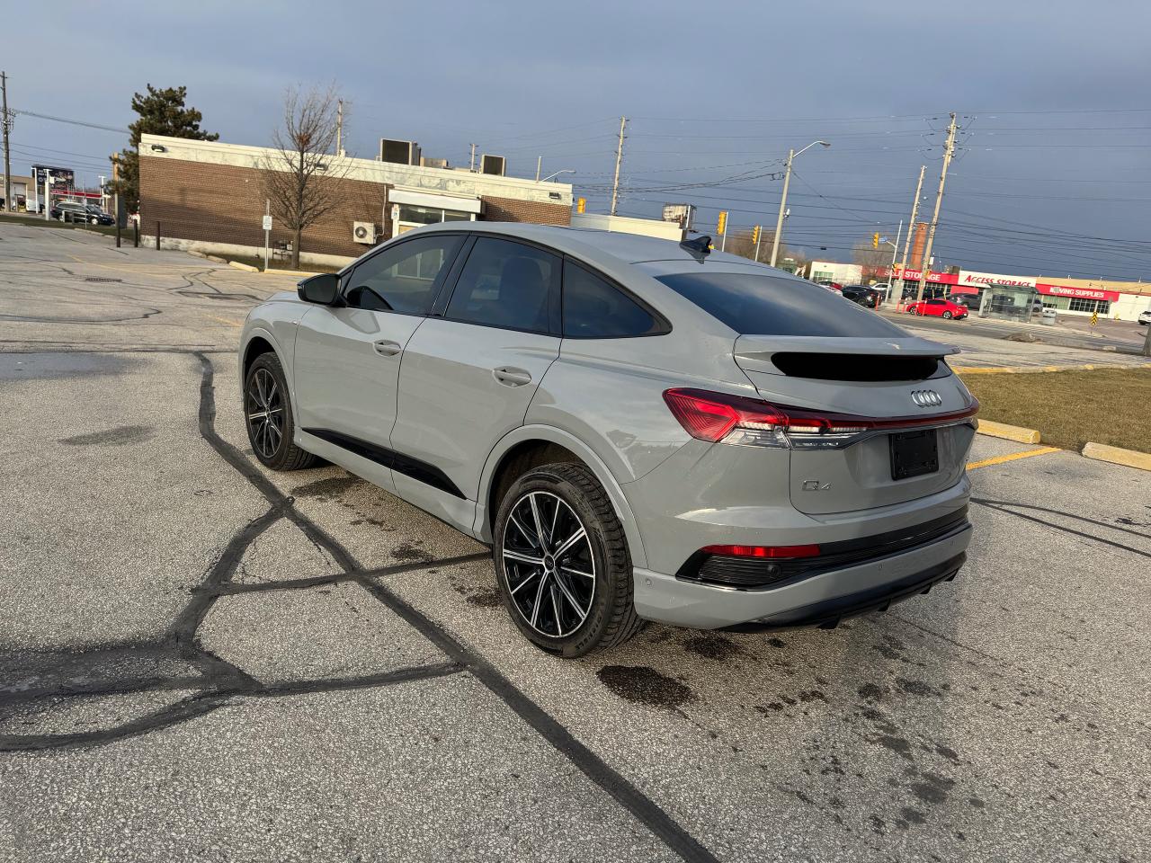 2023 Audi E-Tron Sportback Q4 50 Sportback Photo