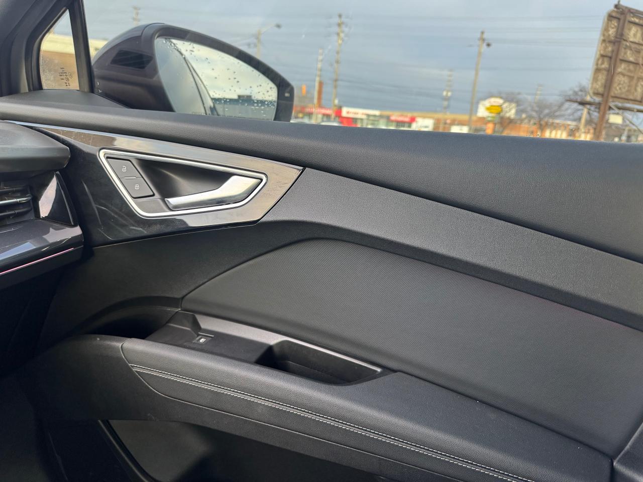 2023 Audi E-Tron Sportback Q4 50 Sportback Photo