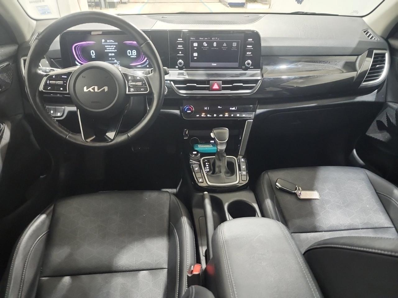 2024 Kia Seltos EX Photo