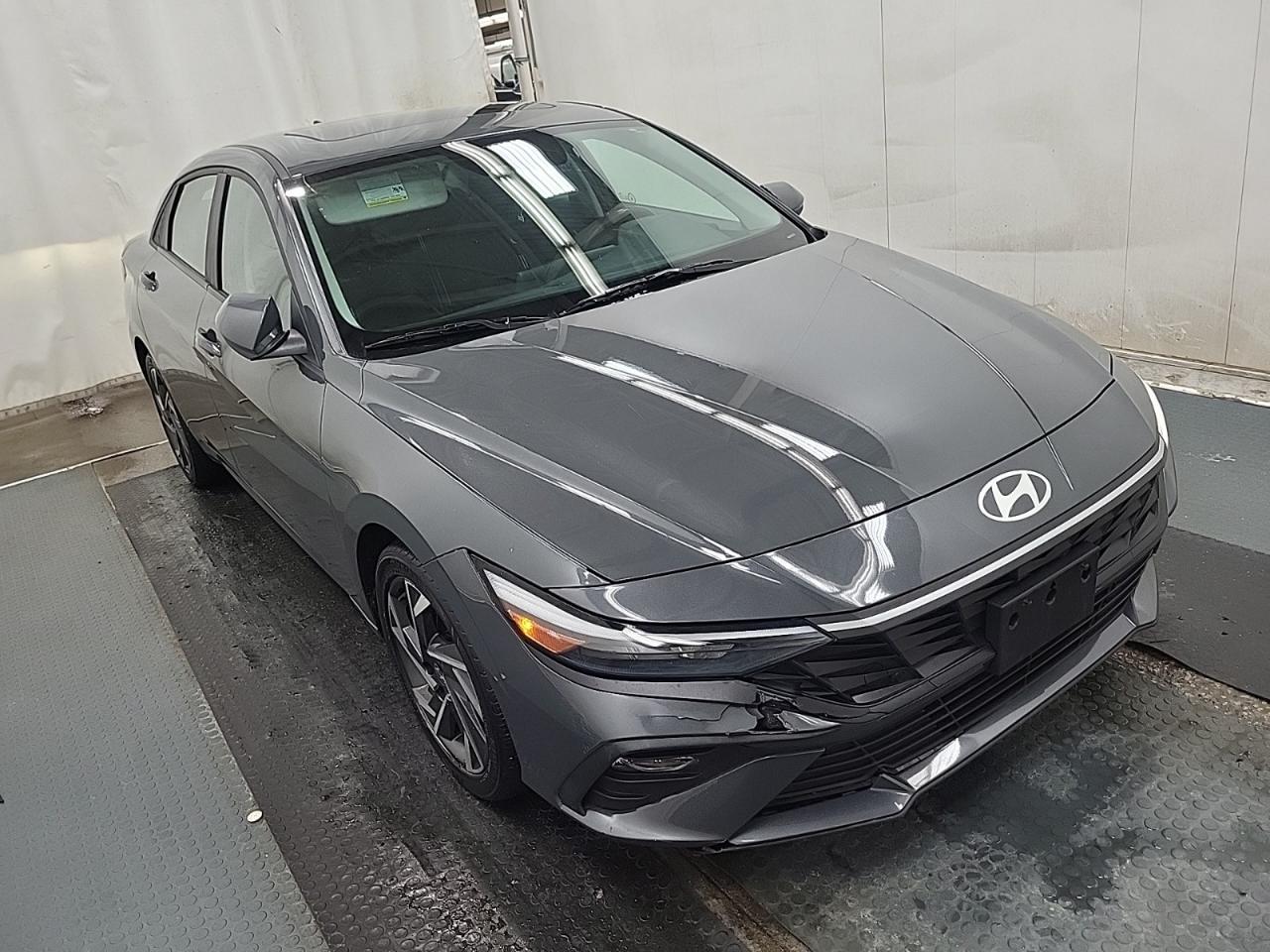 2024 Hyundai Elantra Preferred Photo