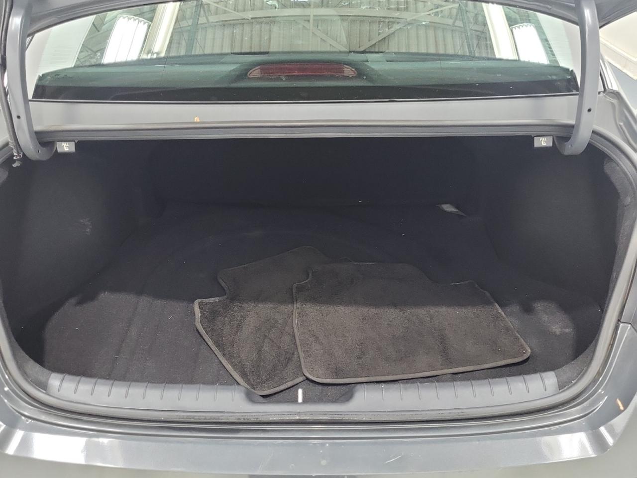 2024 Hyundai Elantra Preferred Photo