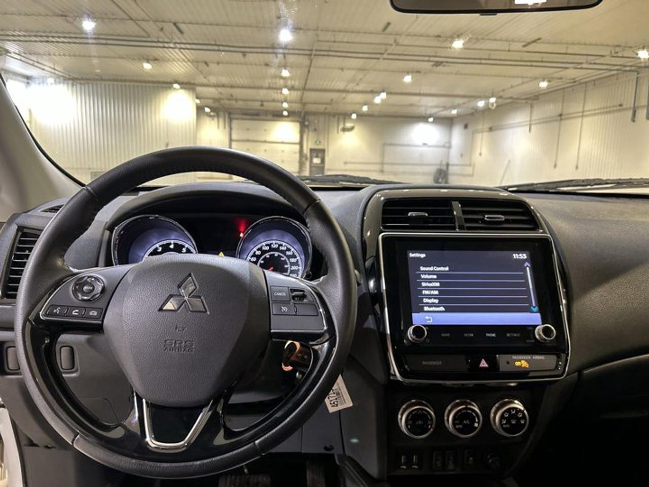 2020 Mitsubishi RVR ES FWD Photo