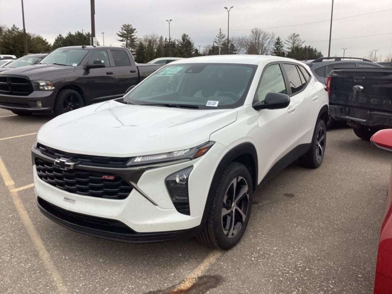 This Chevrolet Trax has a powerful Turbo Gas 3 cyl 1.2L engine powering this Automatic transmission. Lane Departure, Heated Steering Wheel, Heated Seats - Front, Factory Remote Start.*This Chevrolet Trax Features the Following Options *Blind Spot Monitoring, Apple Carplay, Android Auto, Wipers, front intermittent, variable speed, Wiper, rear, intermittent, Window, power, front passenger with express down, Window, power, driver with express down, USB ports, 2, one type-A and one type-C, located within the instrument panel, Transmission, 6-speed automatic, Tires, 225/55R18, Steering wheel controls, mounted audio, cruise control Driver Information center, Forward Collision Alert gap adjust and phone interface controls, Power outlet, 12-volt, located on instrument panel, Lane Keep Assist with Lane Departure Warning, HD Rear Vision Camera. Engine, Ecotec1.2L Turbo DOHC DI with Variable Valve Timing (VVT) (137 hp [102 kW] @ 5000 rpm, 162 lb-ft of torque [219 N-m] @ 2500 rpm) (STD)*Visit Us Today *Test drive this must-see, must-drive, must-own beauty today at Haldimand Motors Ltd., 42 Talbot St E, Cayuga, ON N0A 1E0.