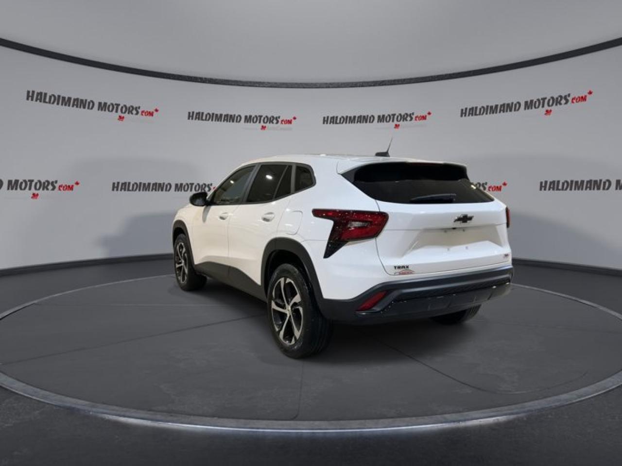 2024 Chevrolet Trax 1RS | Remote Start | Heated Seats | Heated Steering Wheel Photo